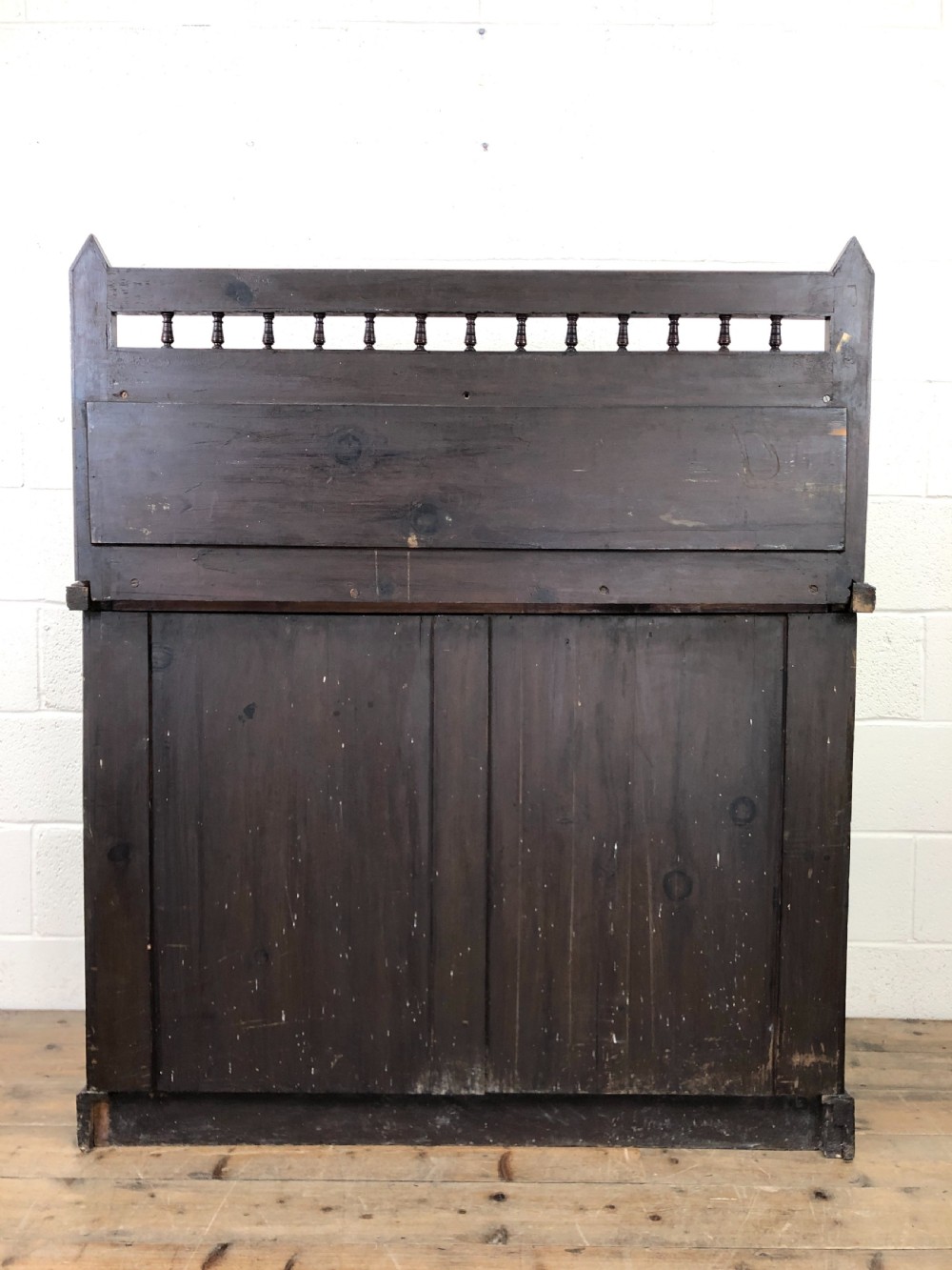 Antique Mahogany Sideboard with Mirror Back View XI