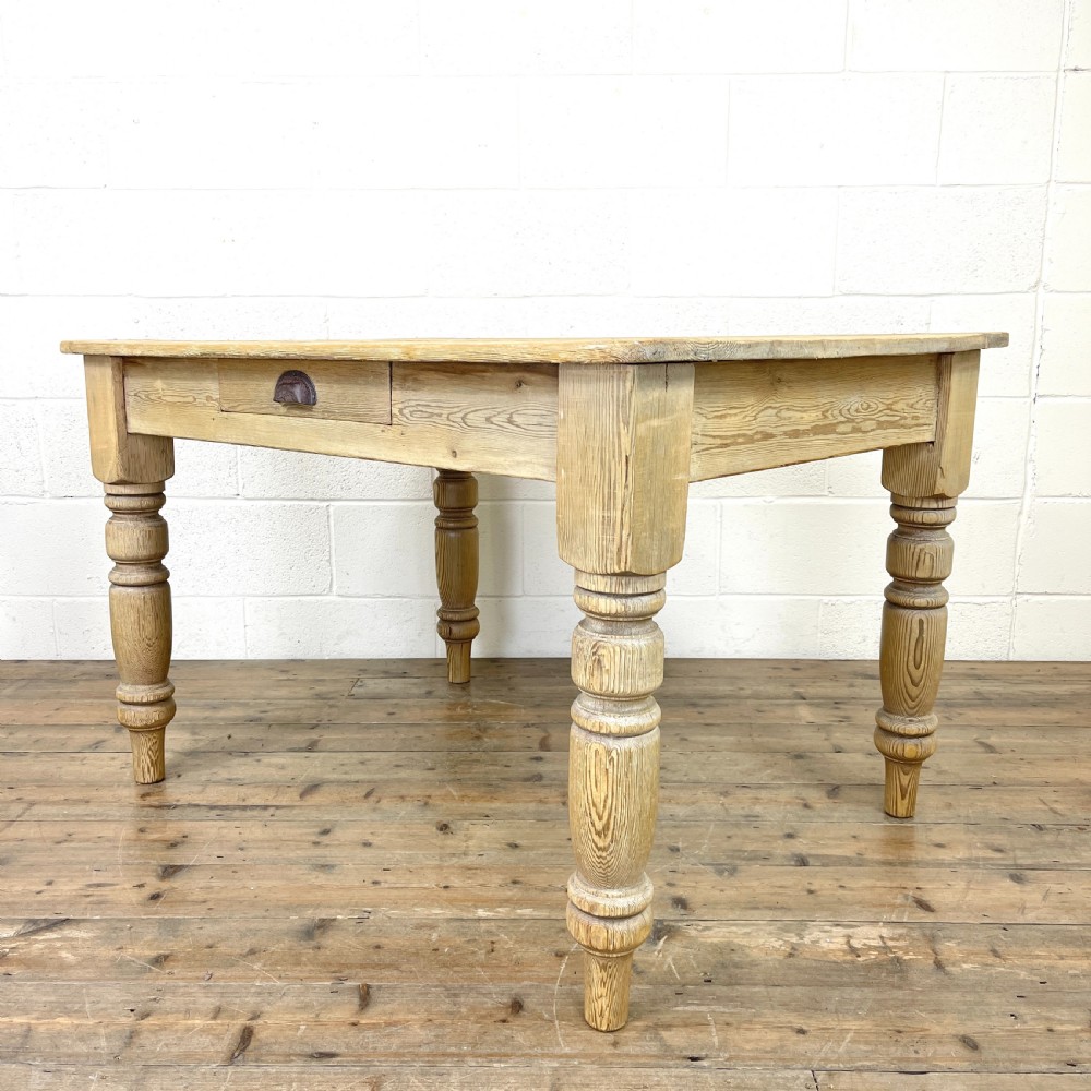 Rustic Pine Farmhouse Kitchen Table
