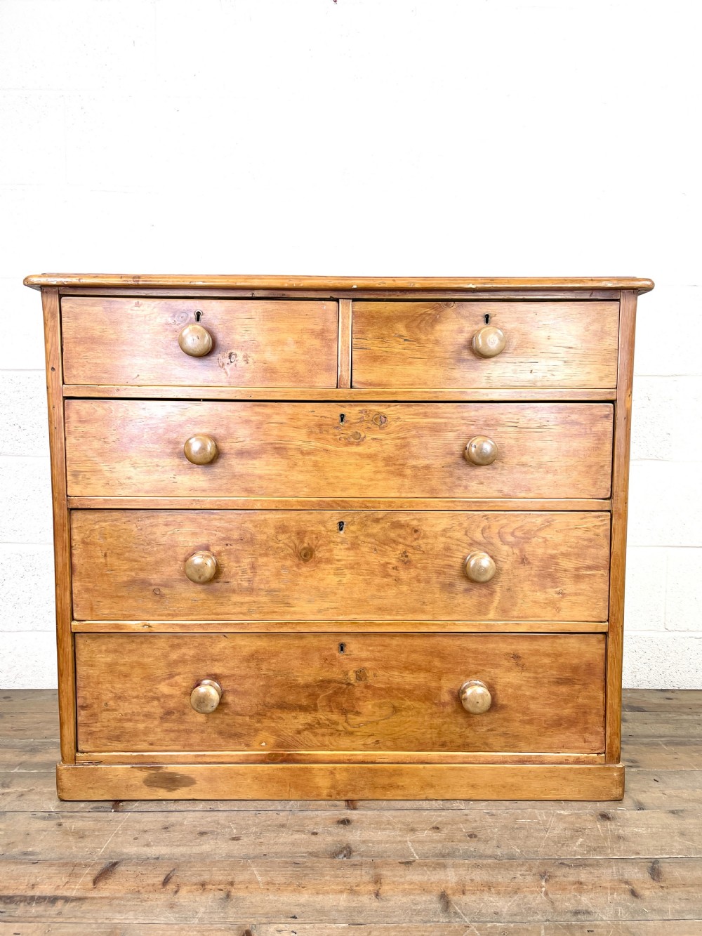 Victorian Pine Chest of Drawers