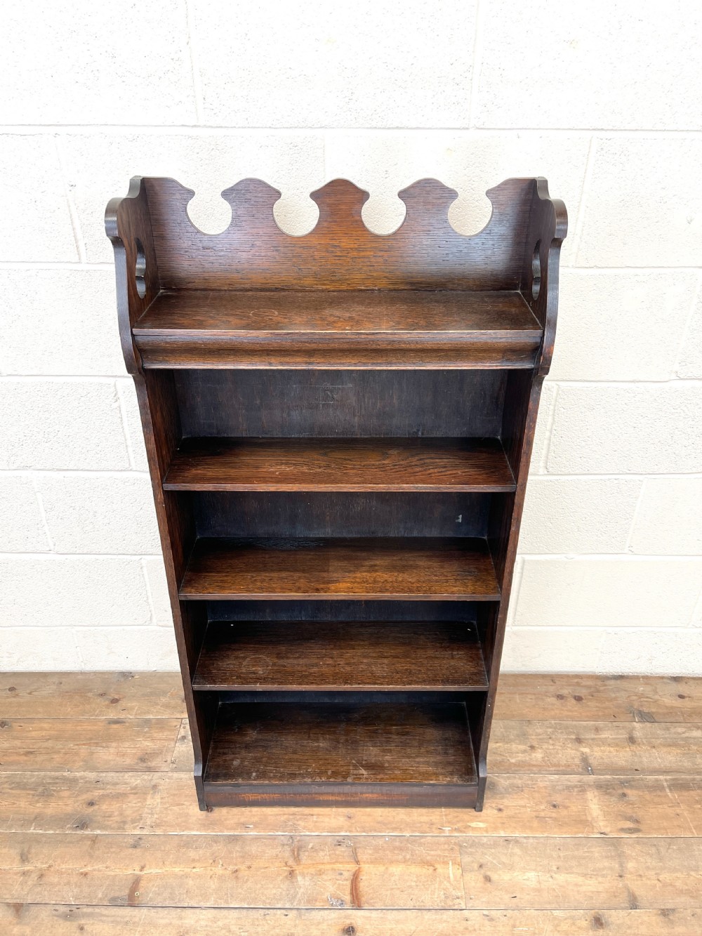Early 20th Century Antique Oak Bookcase View III
