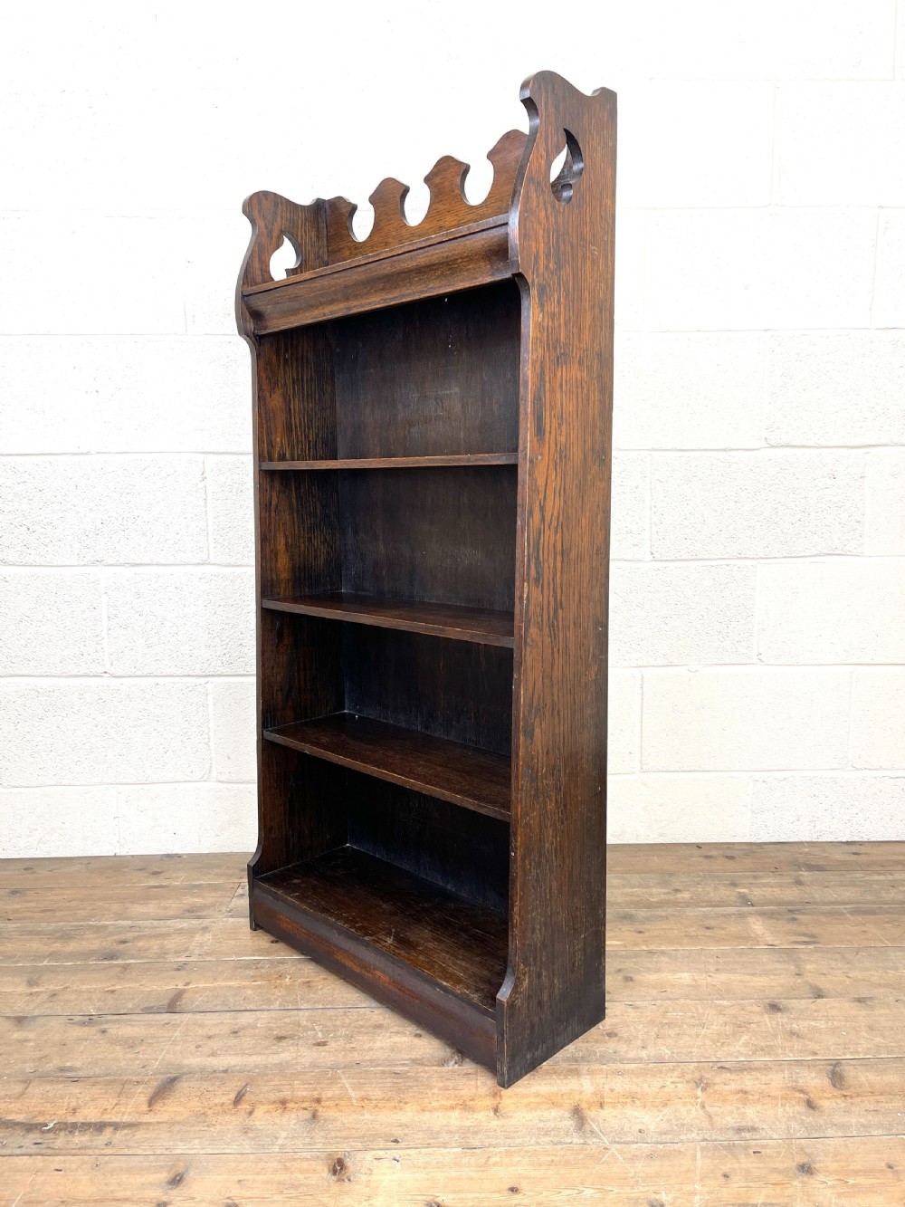 Early 20th Century Antique Oak Bookcase View VI