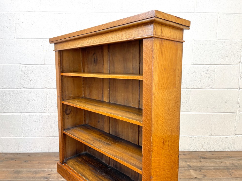 Antique Oak Bookcase  View VIII