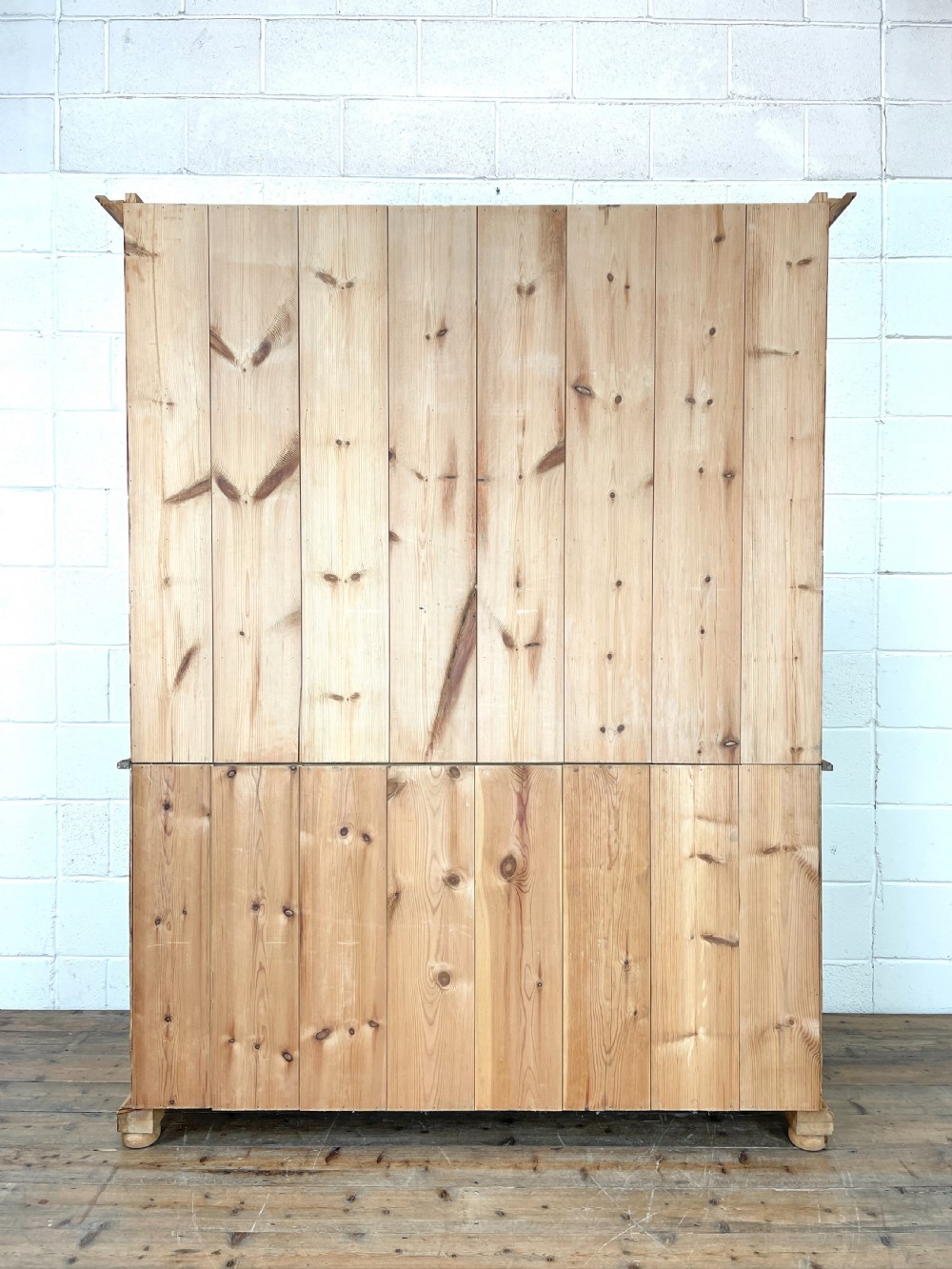 Antique Pine Farmhouse Kitchen Dresser View XI