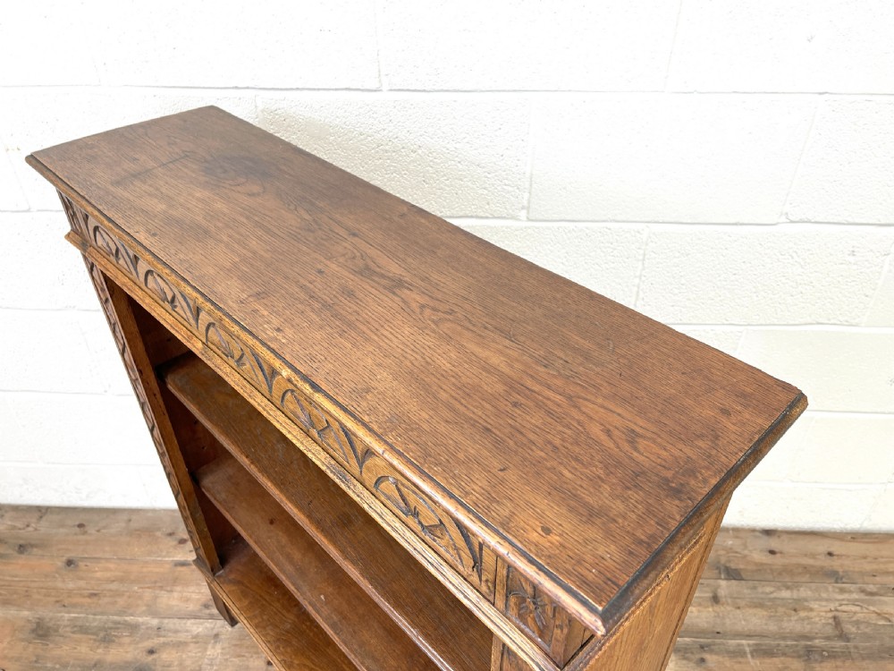 Early 20th Century Carved Bookcase View VIII