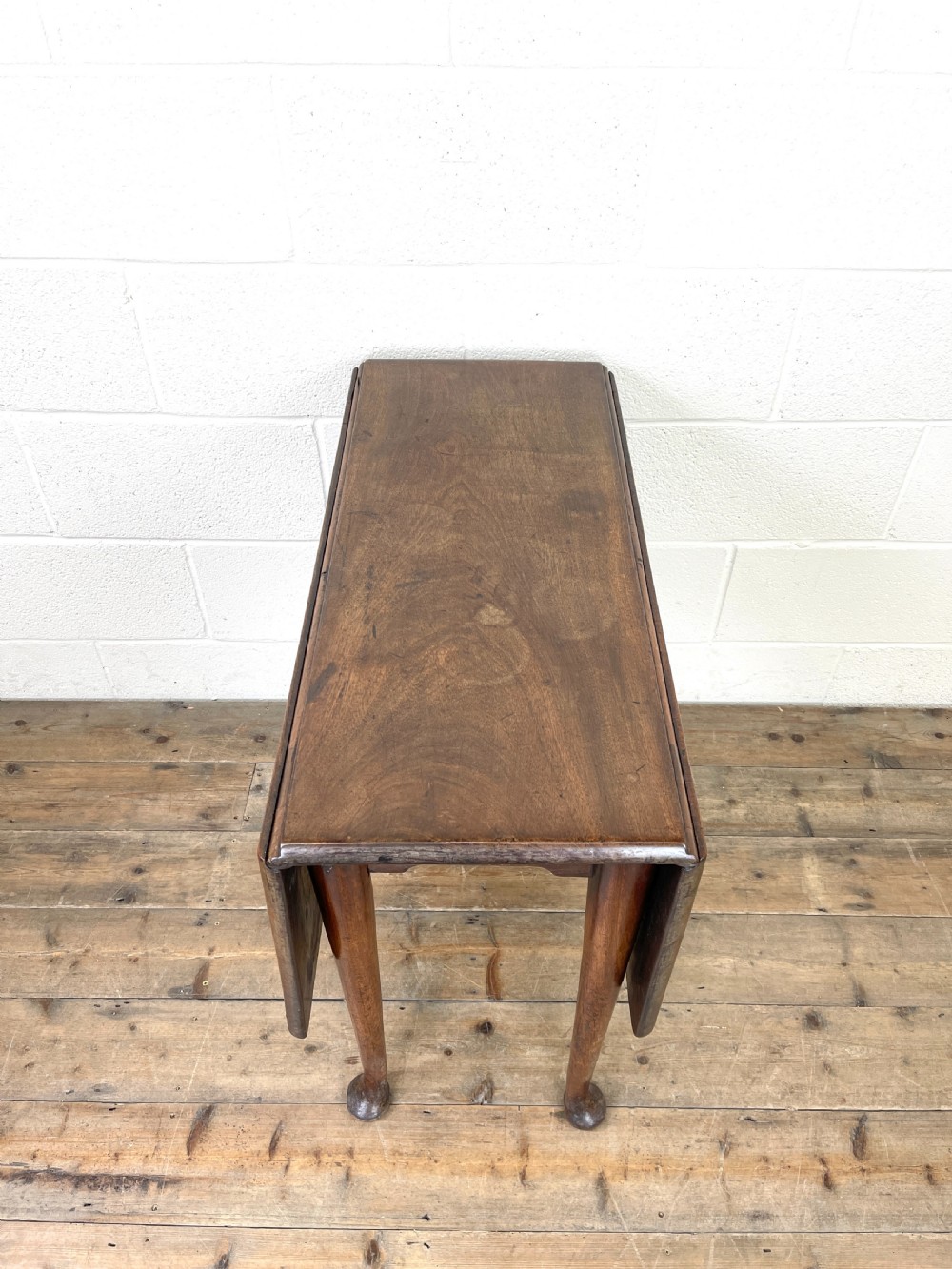 Antique 18th Century Walnut Dropleaf Table View III