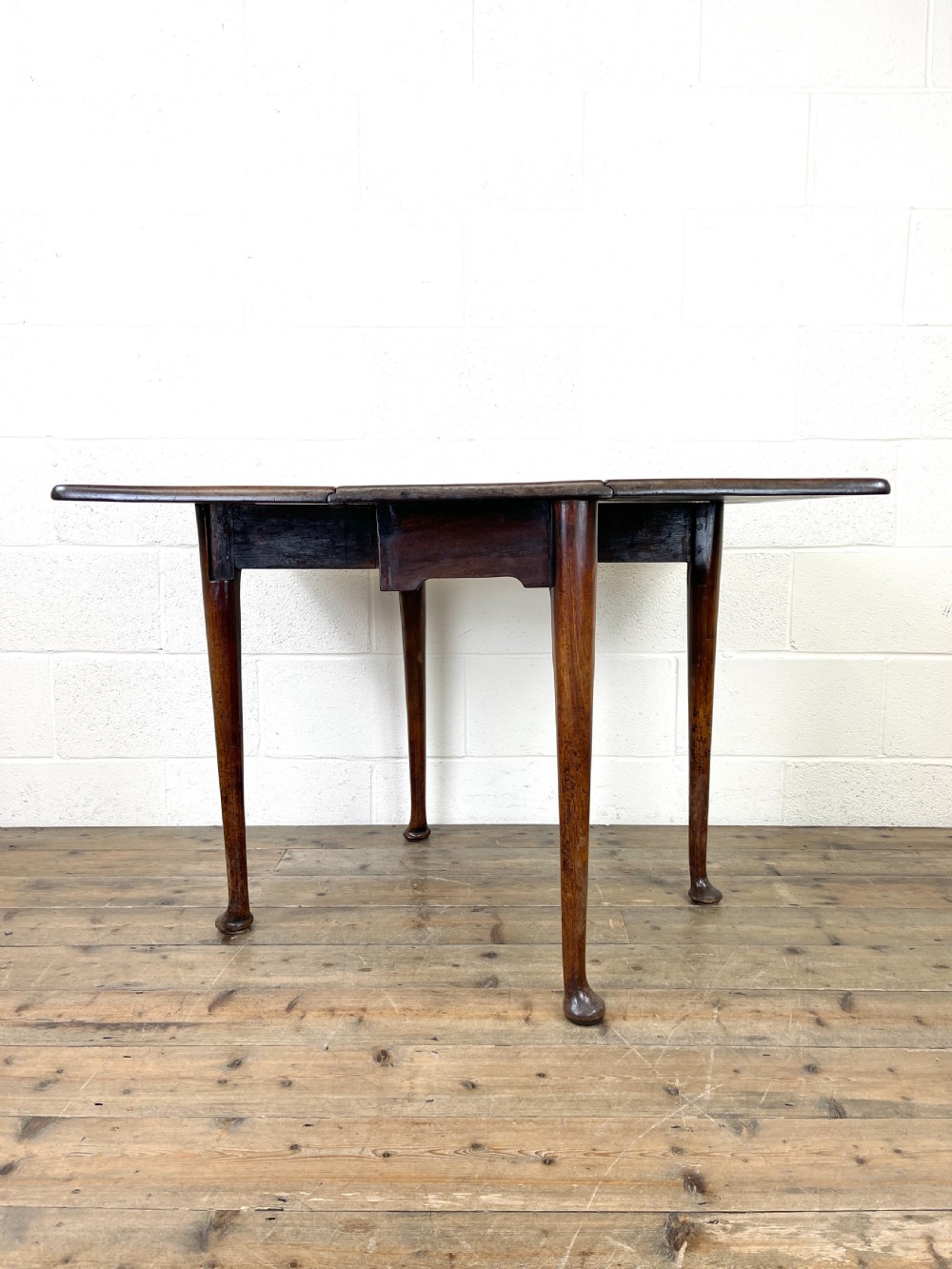 Antique 18th Century Walnut Dropleaf Table View VI