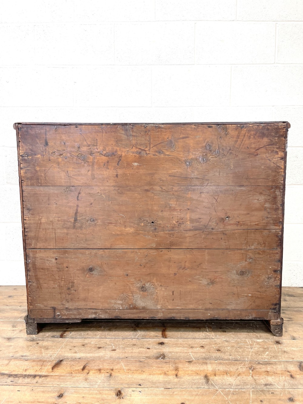 Georgian Oak Chest of Drawers  View XVI