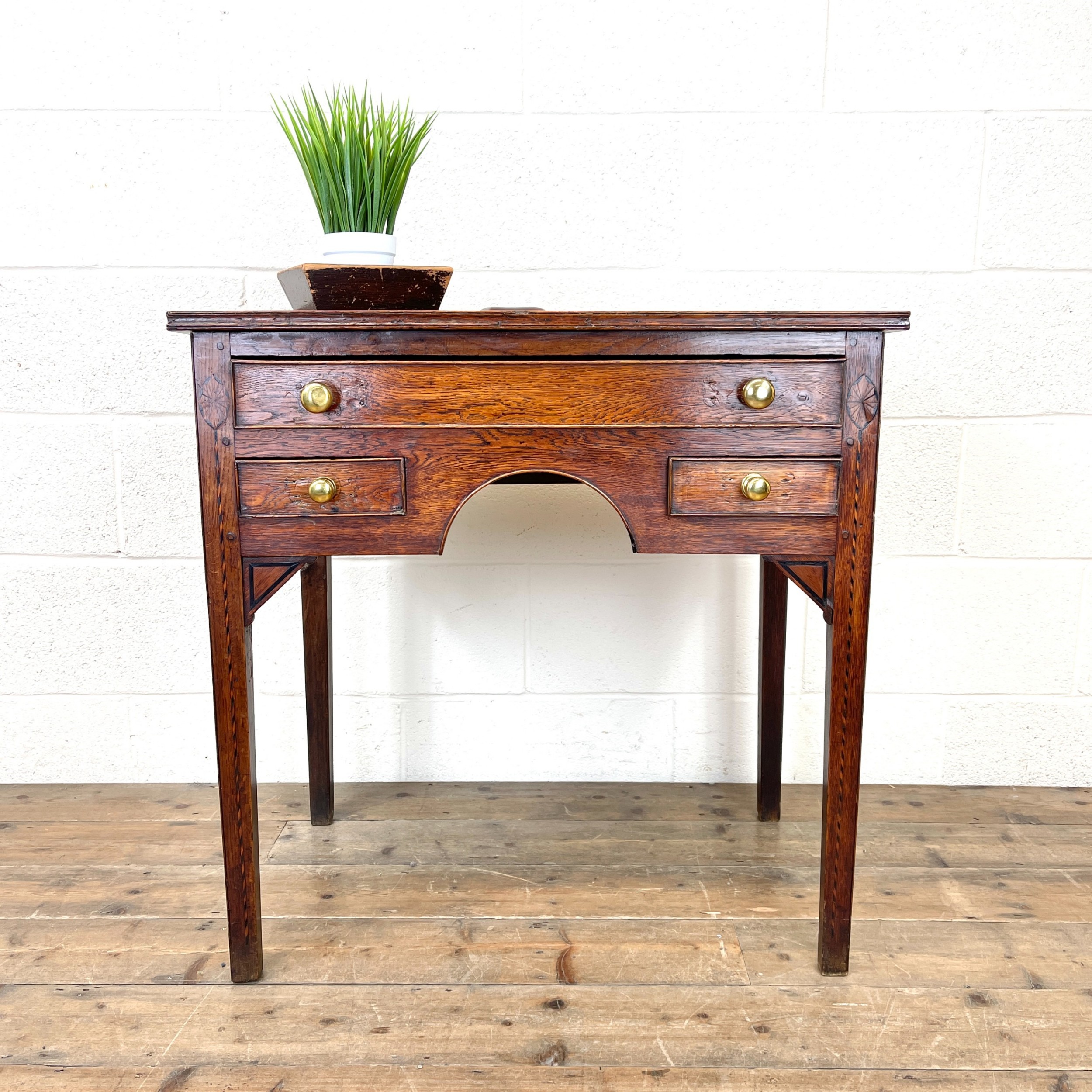 Early 19th Century Oak Side Table or Lowboy 