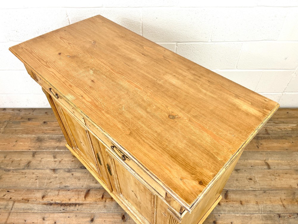 19th Century Antique Pine Cupboard View VII