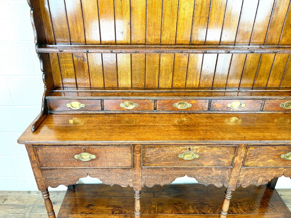 Antique Welsh Oak Pot Board Dresser View VIII