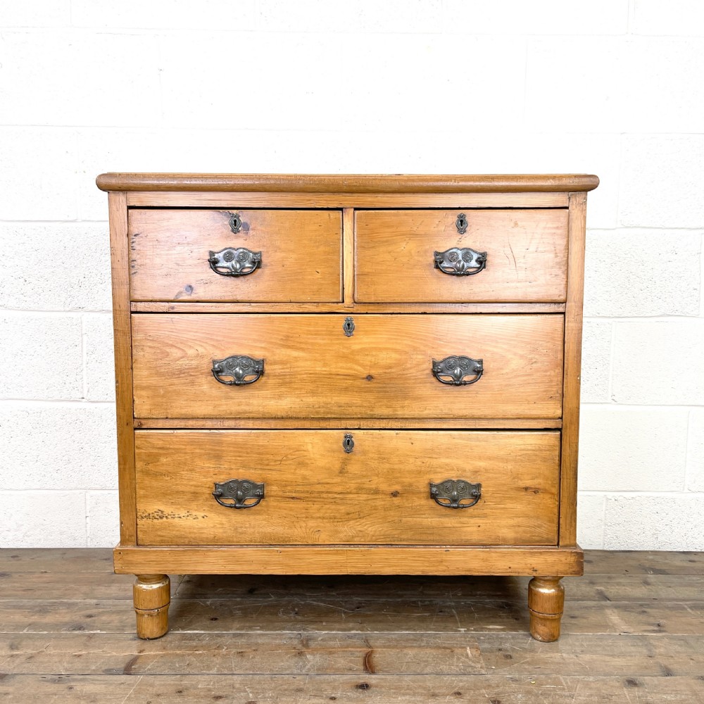 Antique Pine Chest of Drawers