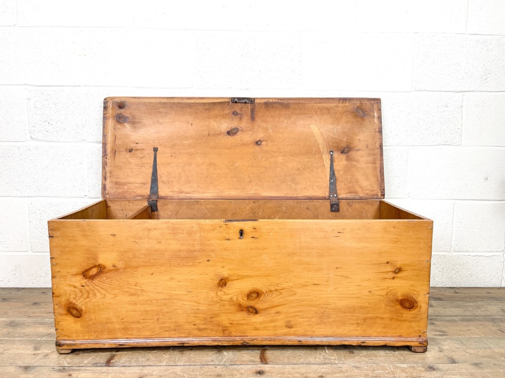 Antique Victorian Six Plank Pine Trunk View V