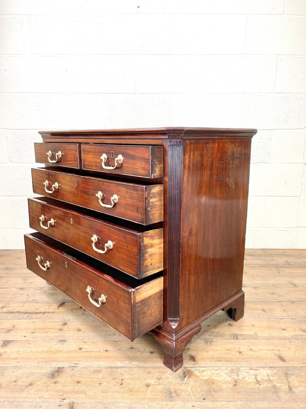 Georgian Mahogany Chest of Drawers View X