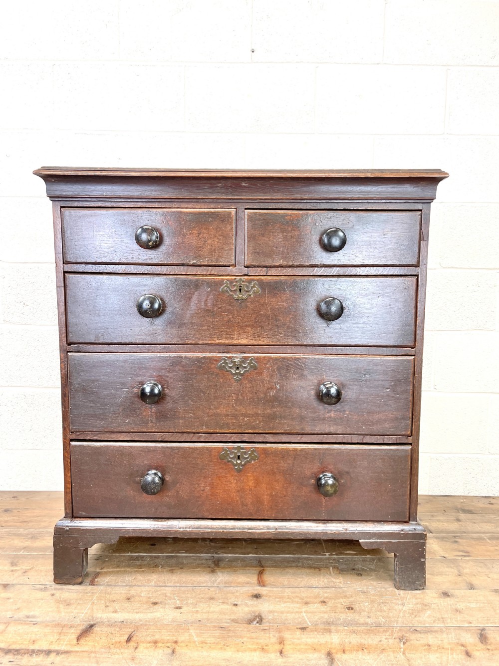 18th Century Oak Chest of Drawers View II