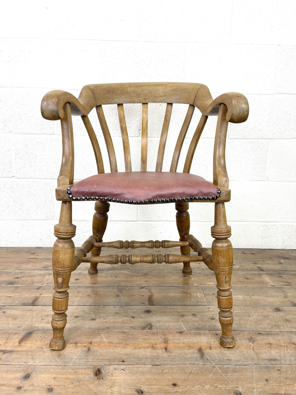 Early 20th Century Beech Smoker’s Bow Chair View II