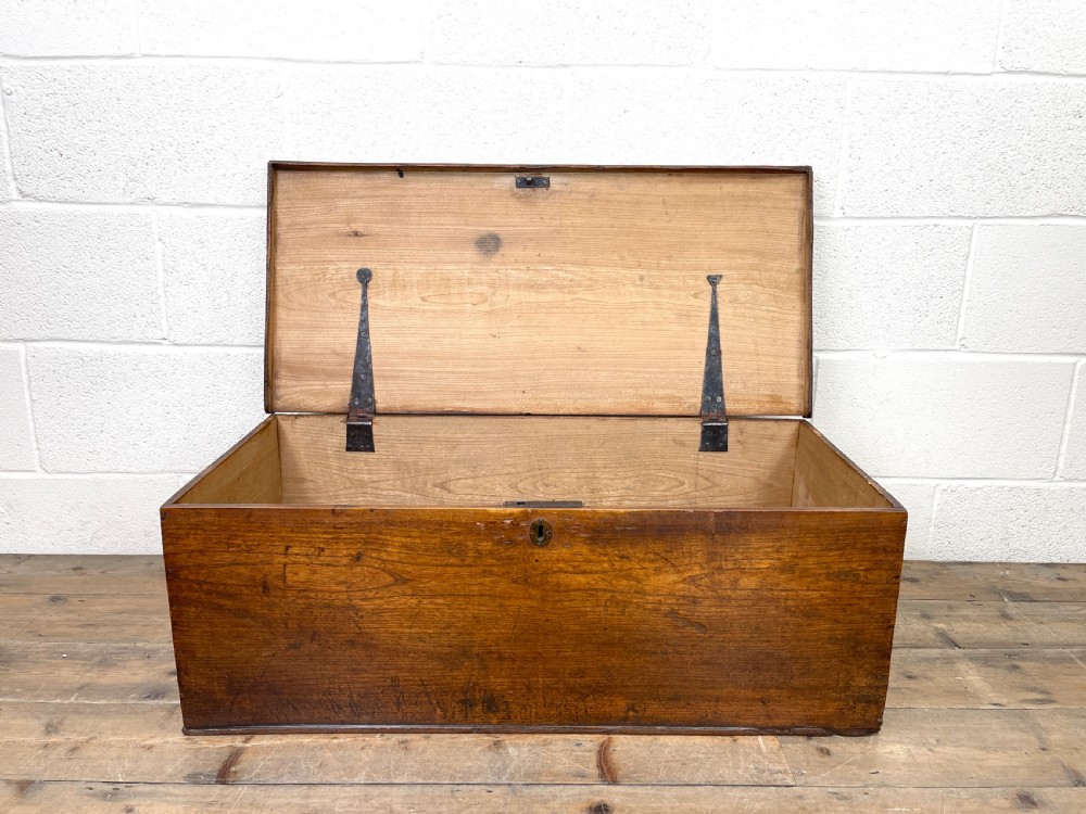 Small Six Plank Antique Elm Trunk View V