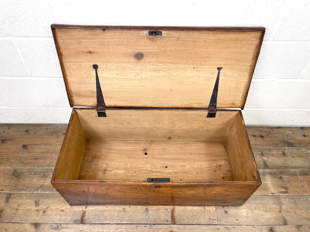 Small Six Plank Antique Elm Trunk View VI