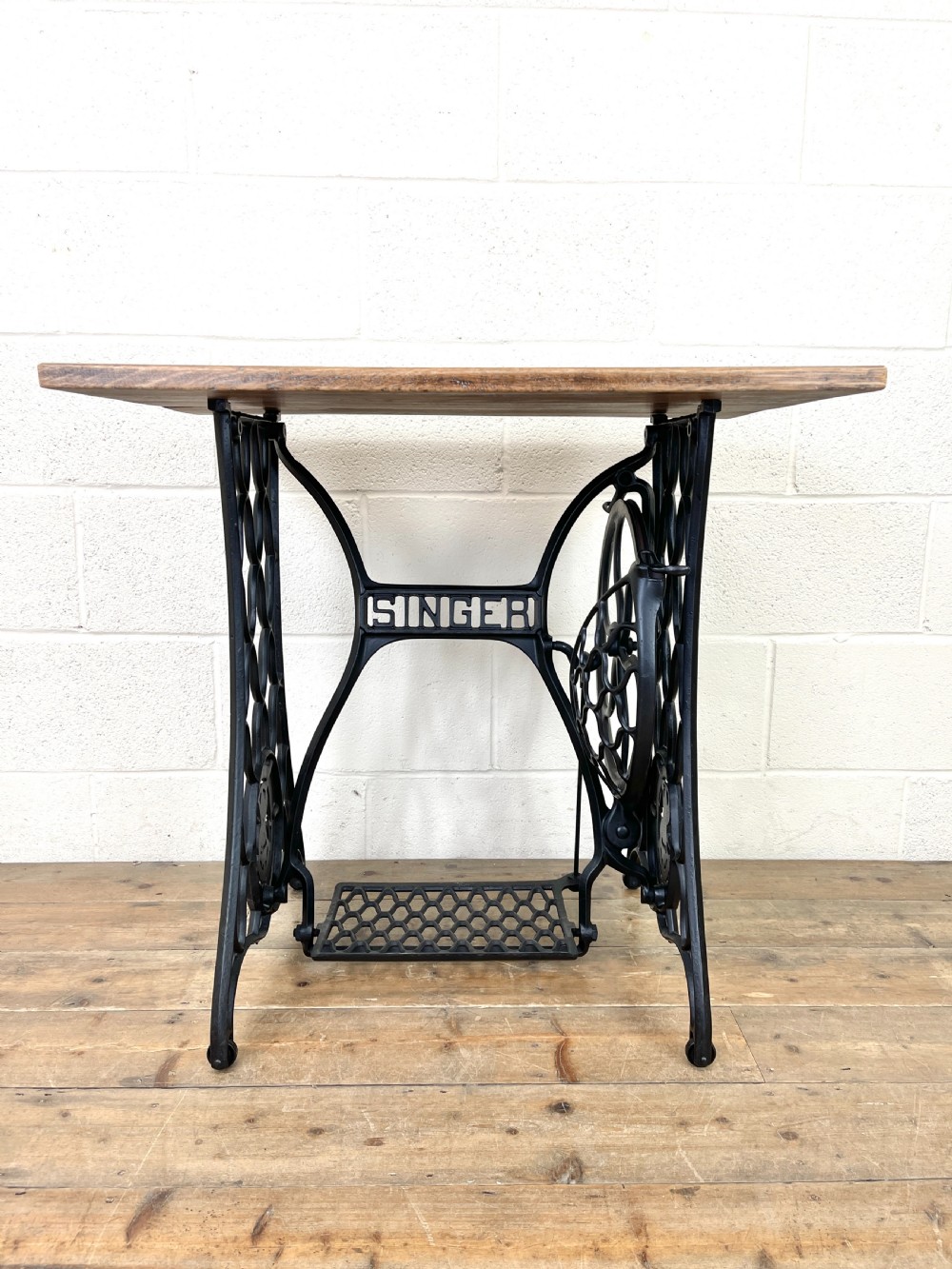 Vintage Singer Sewing Machine Treadle Table  View IV