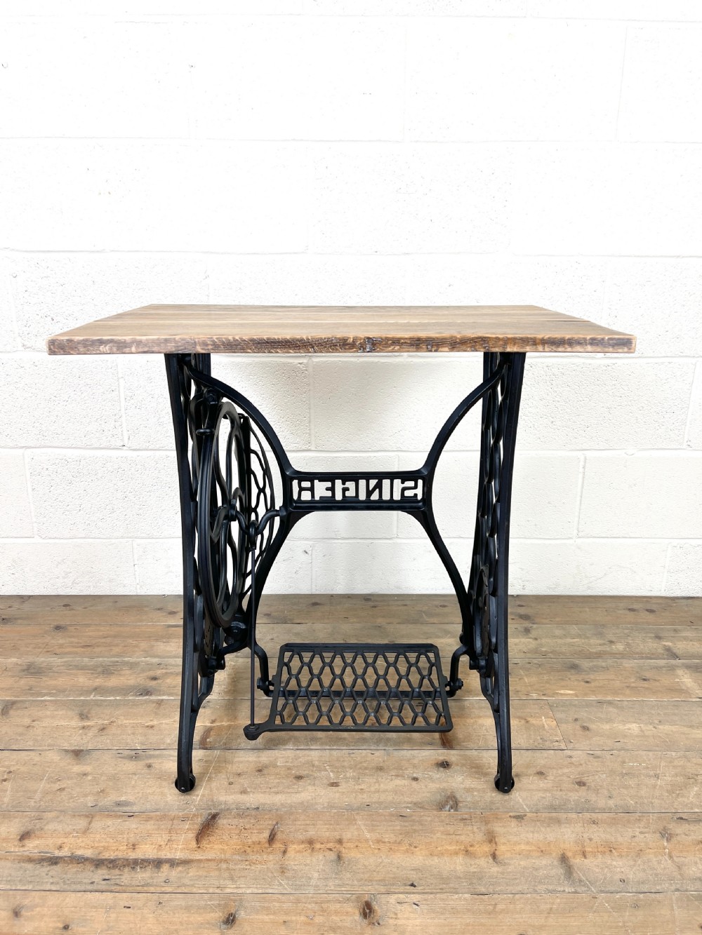Vintage Singer Sewing Machine Treadle Table  View VIII