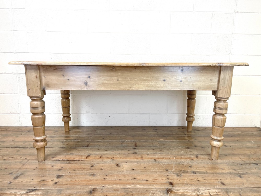 Victorian Pine Farmhouse Kitchen Table View X