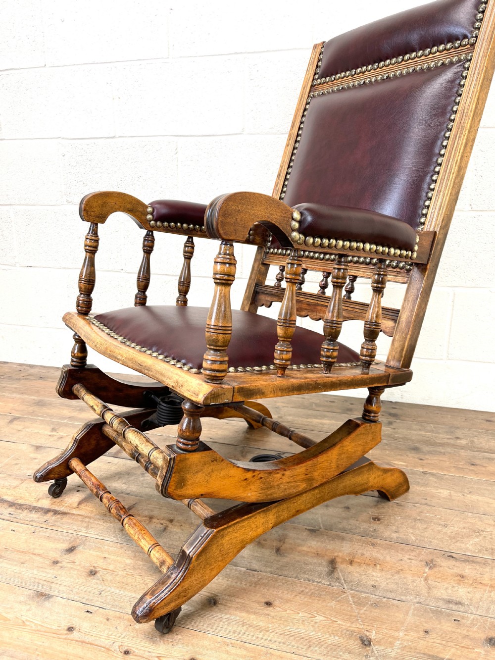 Antique Gentleman’s Rocking Chair View VIII