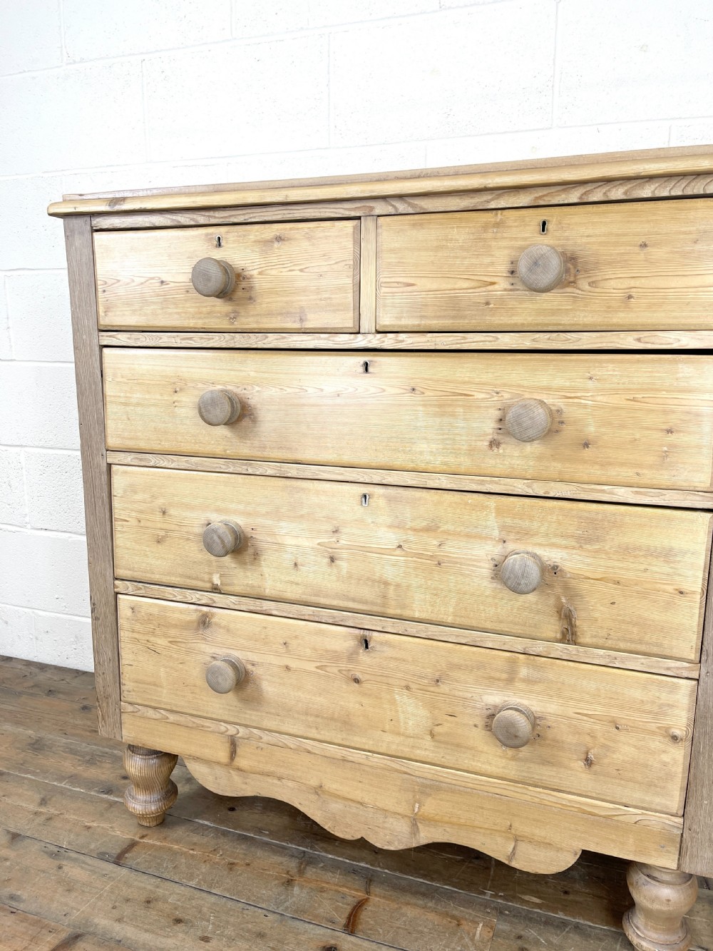 Victorian Pine Chest of Drawers View IV