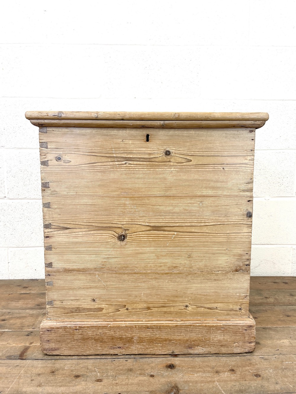 Antique Stripped Pine Storage Box or Trunk View IV