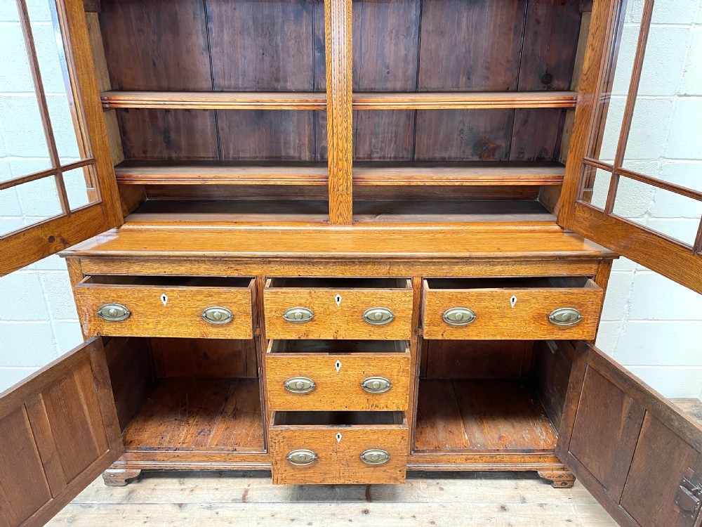 Antique 19th Century Glazed Oak Dresser View VI