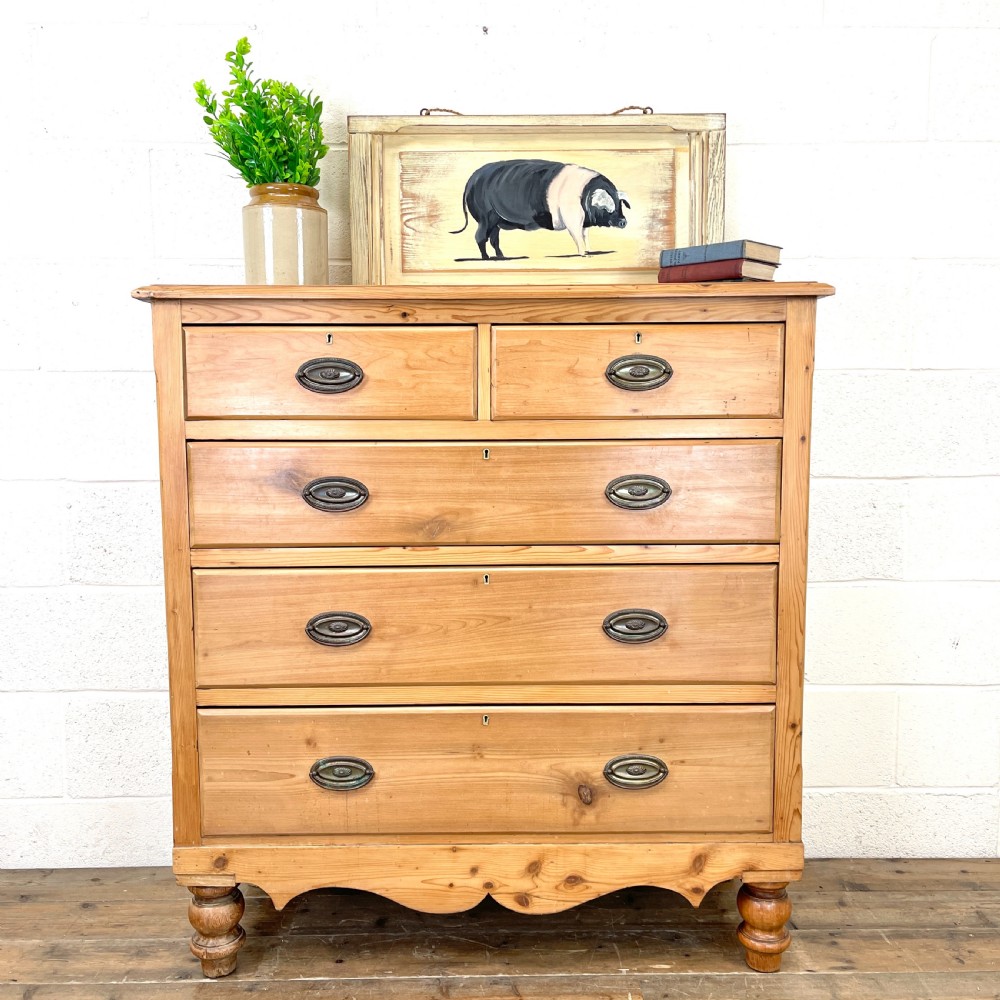 Victorian Pine Chest of Drawers View II