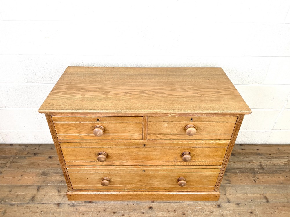 Antique Pale Oak Chest of Drawers View III