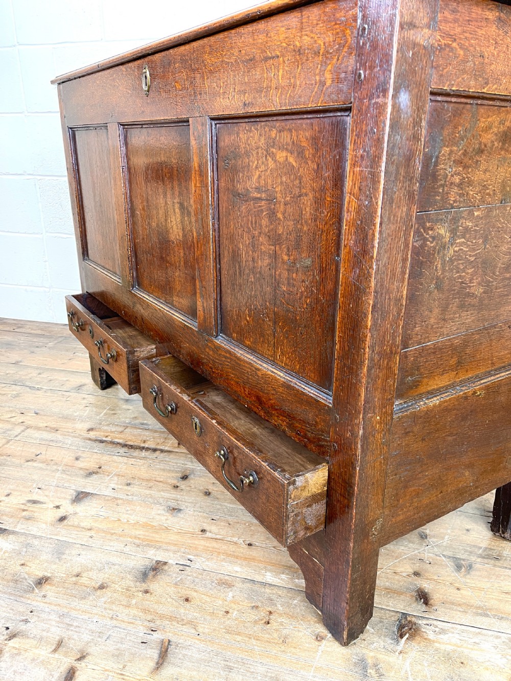 Antique Oak Mule Chest  View X