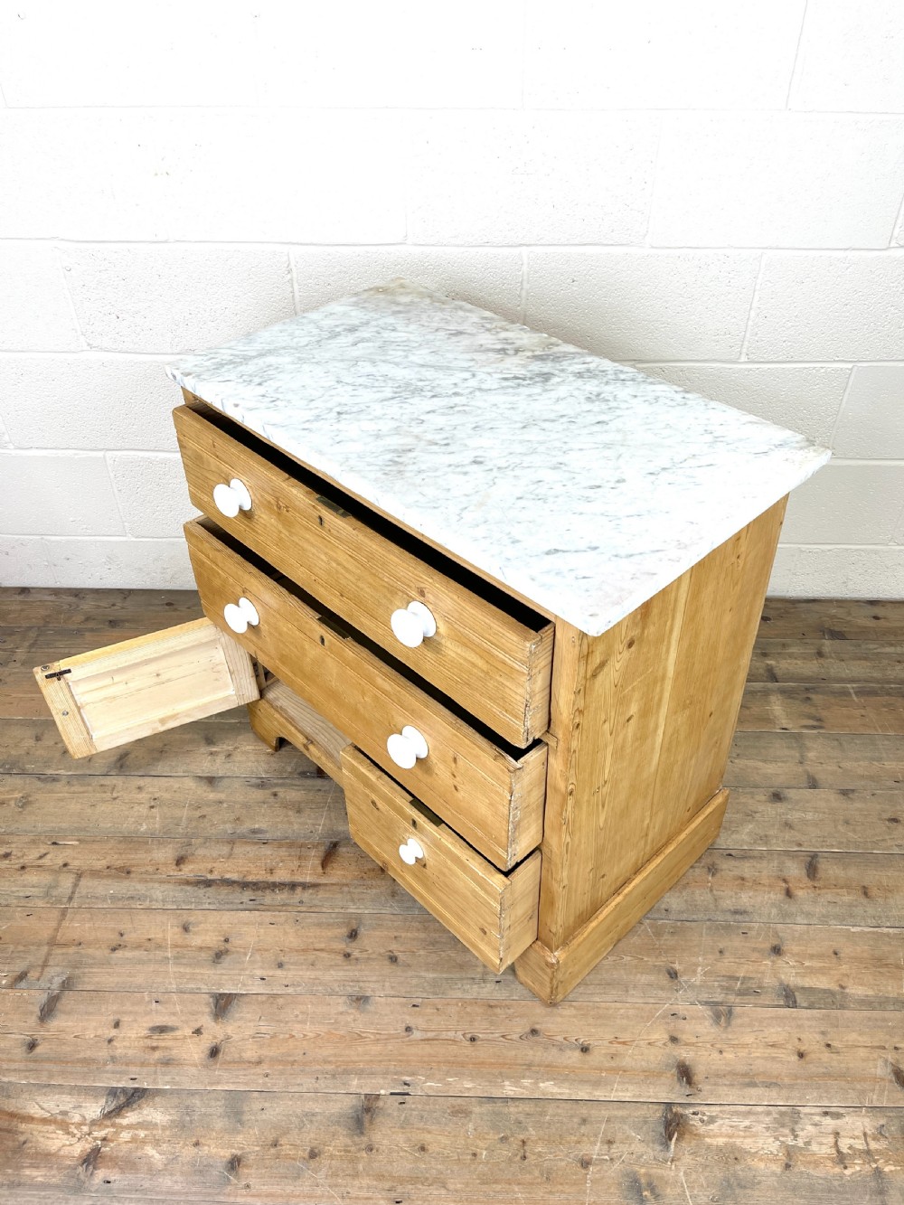 Antique Pine Chest of Drawers View IX
