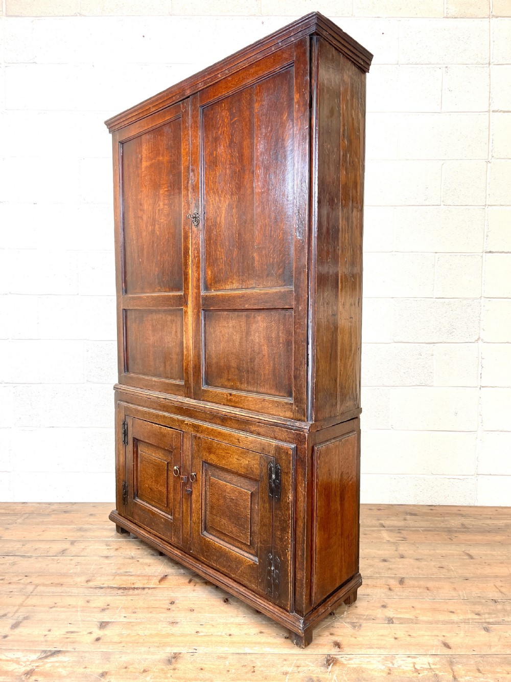 Antique Georgian Oak Cupboard  View X