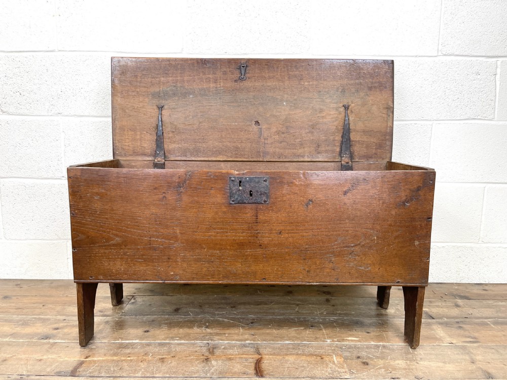 Antique Elm Six Plank Chest View V