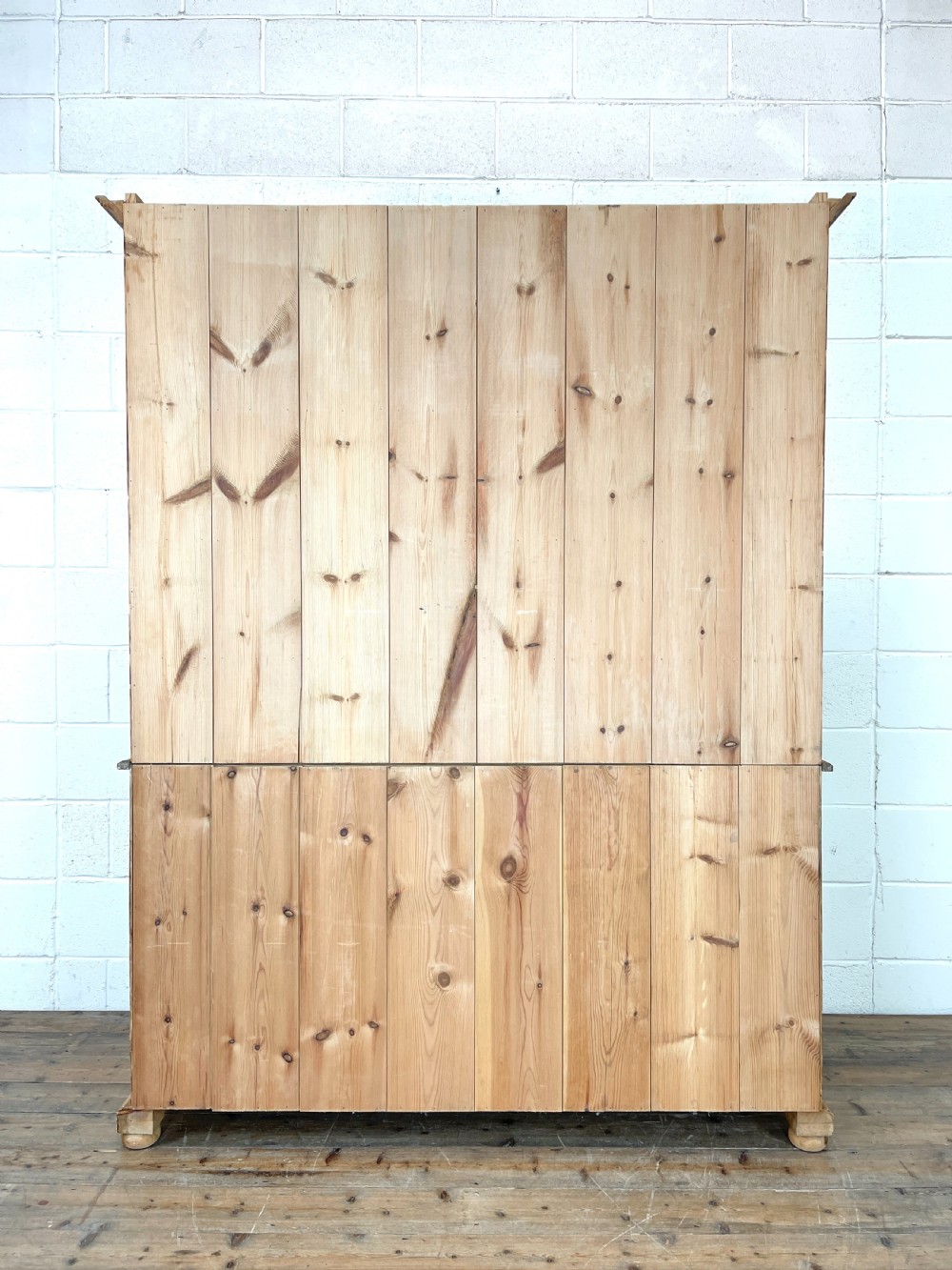 ANTIQUE PINE FARMHOUSE KITCHEN DRESSER View X