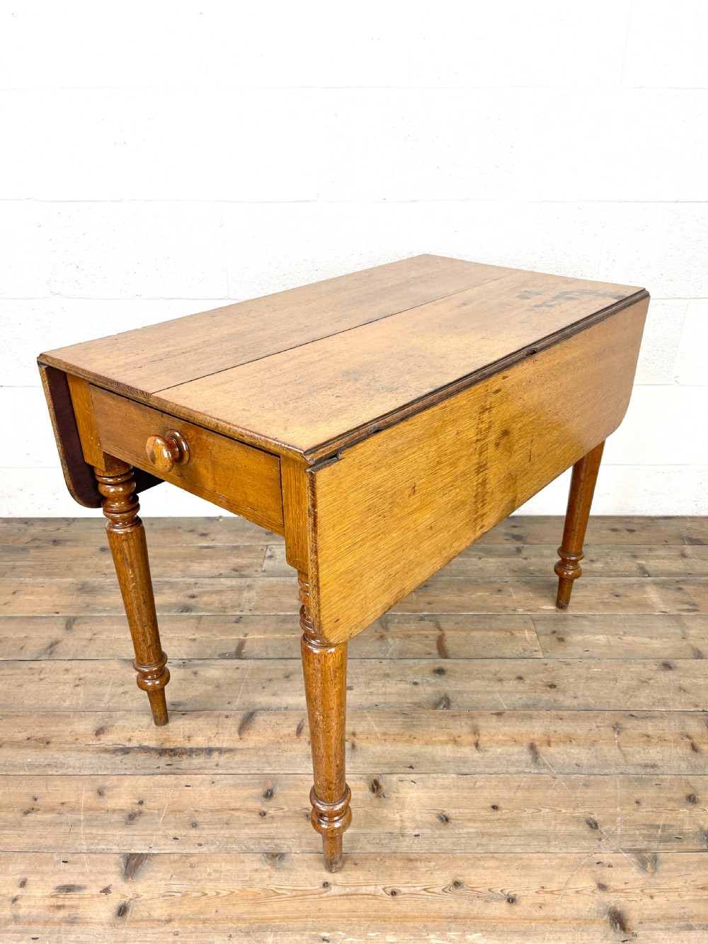 Victorian Oak Drop-Leaf Table View II