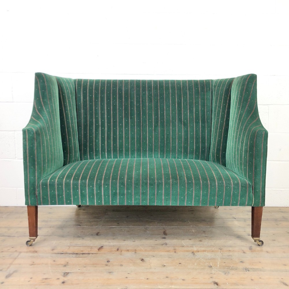 ANTIQUE UPHOLSTERED SOFA IN GEORGIAN STYLE