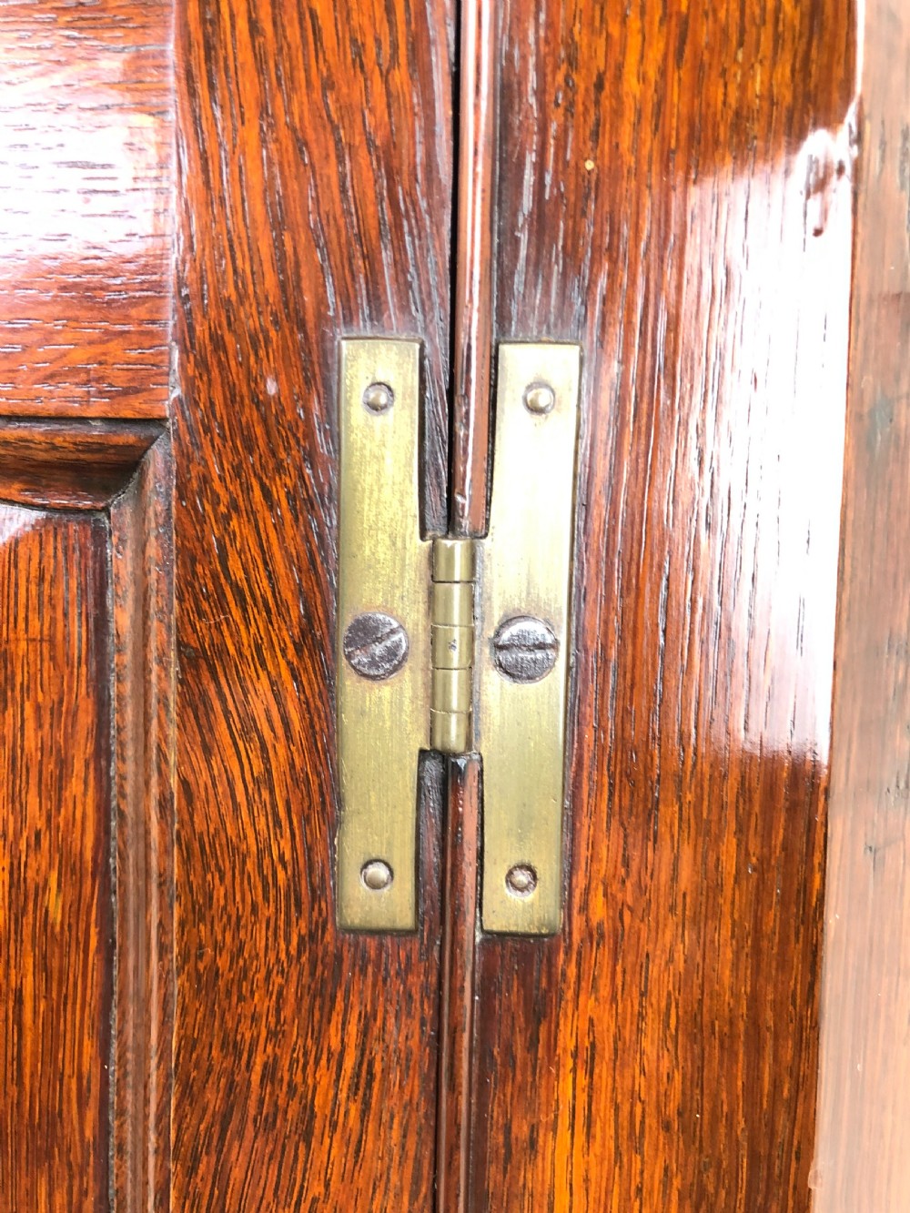 ANTIQUE OAK HANGING CORNER CUPBOARD View V