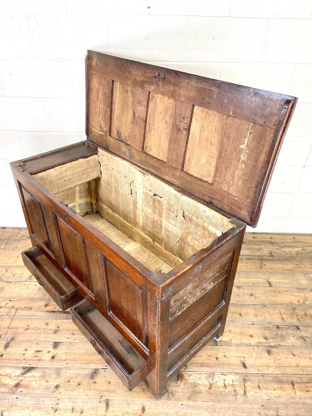 Antique 18th Century Oak Mule Coffer View IX