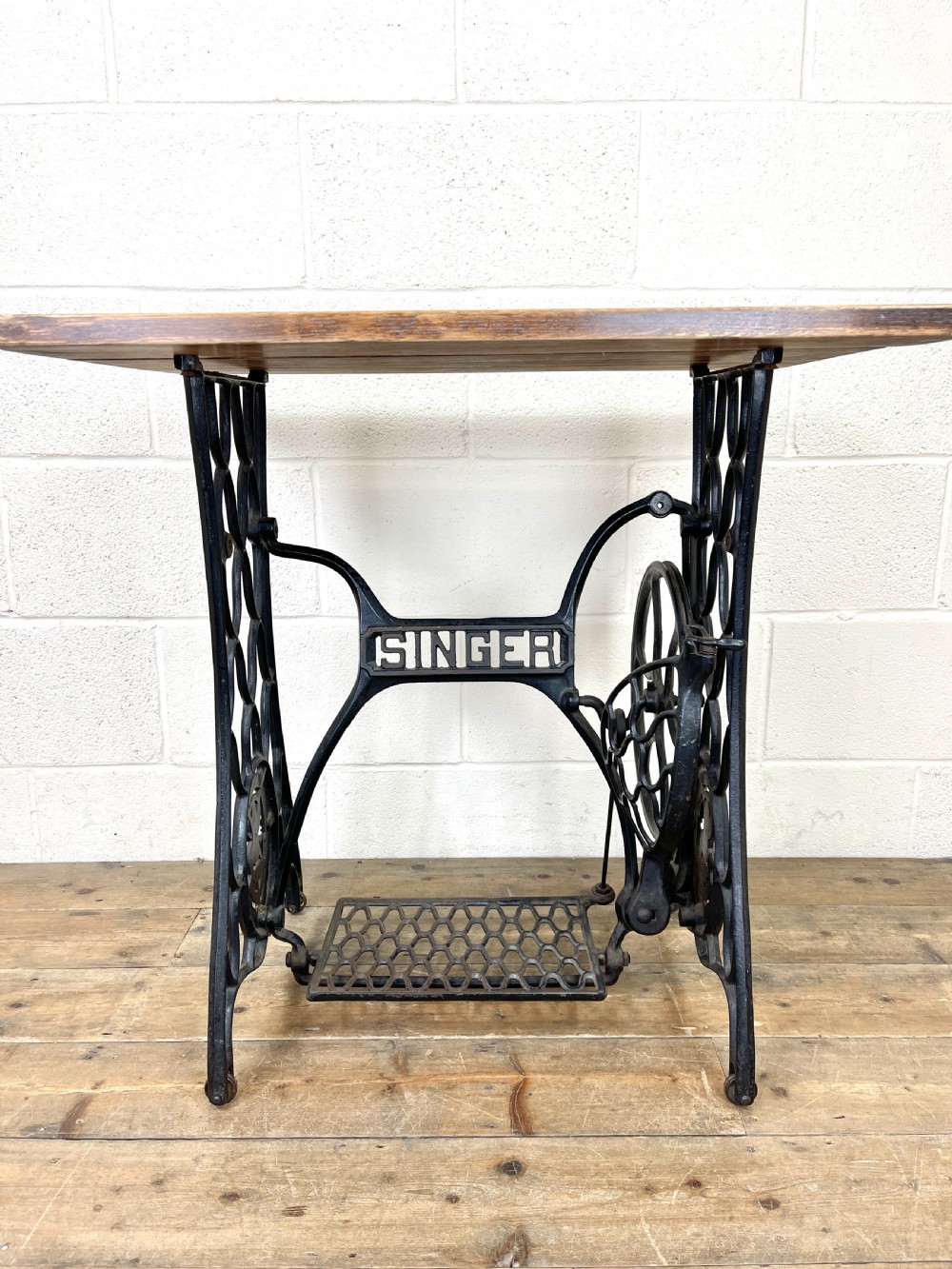 Vintage Singer Sewing Machine Table View IV