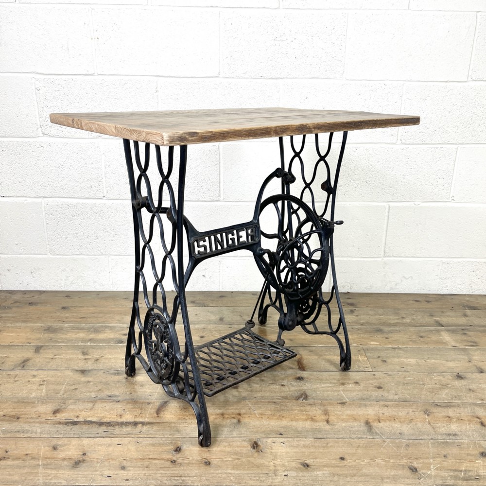 Vintage Singer Sewing Machine Table