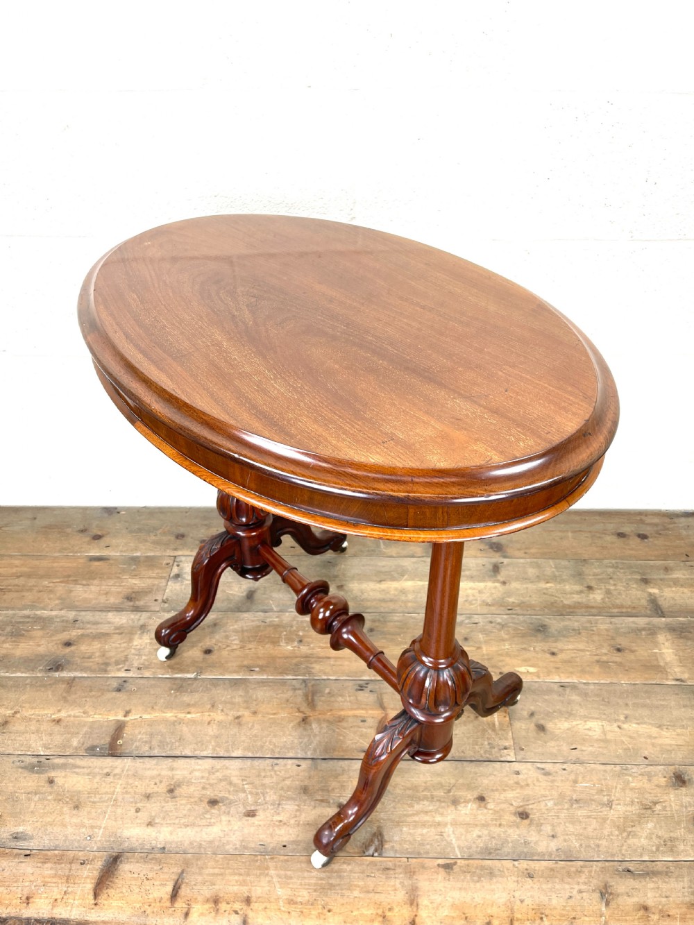 Antique Victorian Mahogany Oval Side Table  View VII