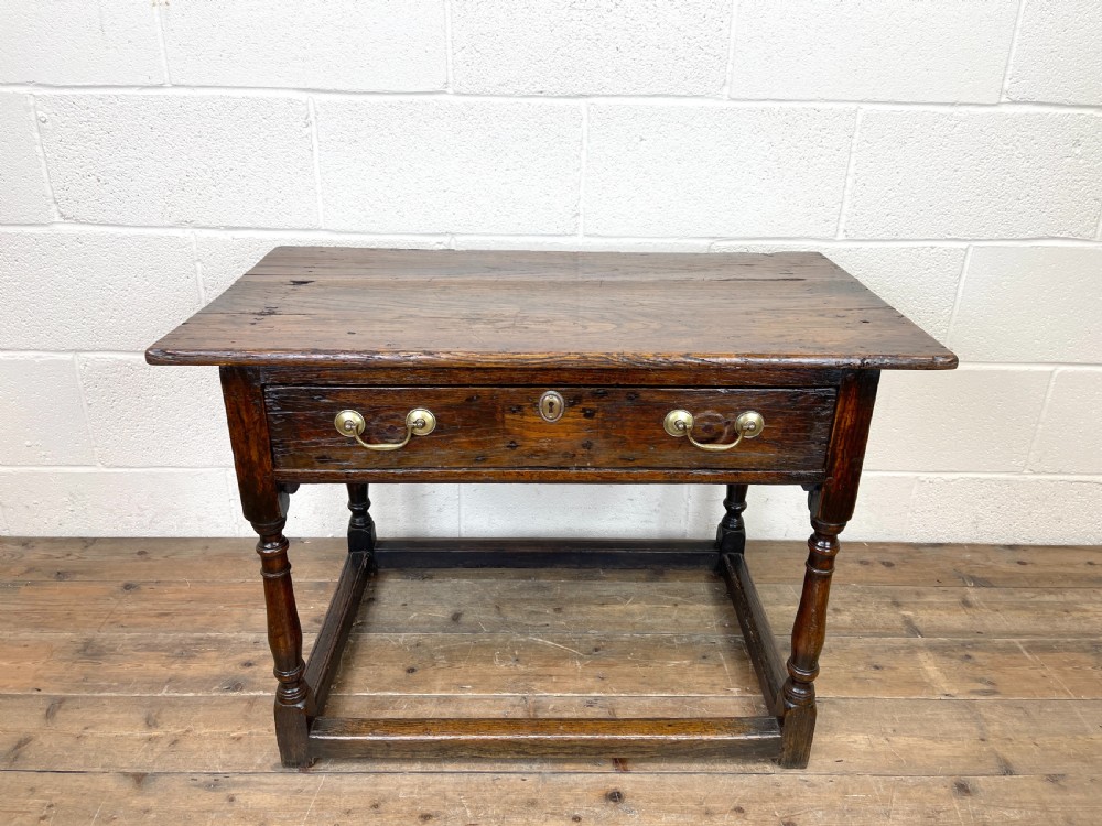 ANTIQUE GEORGIAN OAK SIDE TABLE View VI