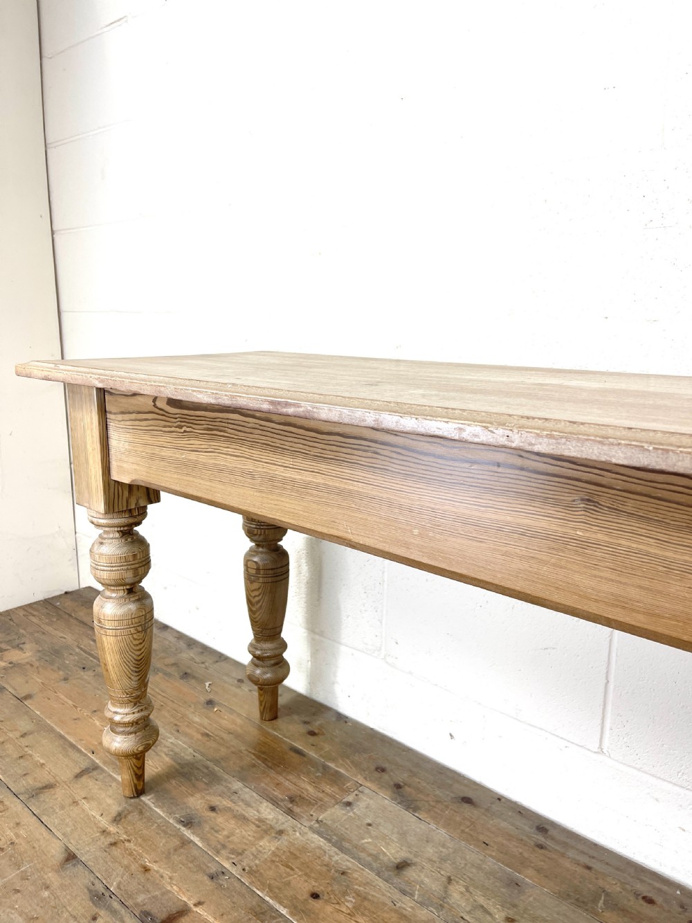 Antique Pitch Pine Table  View IX
