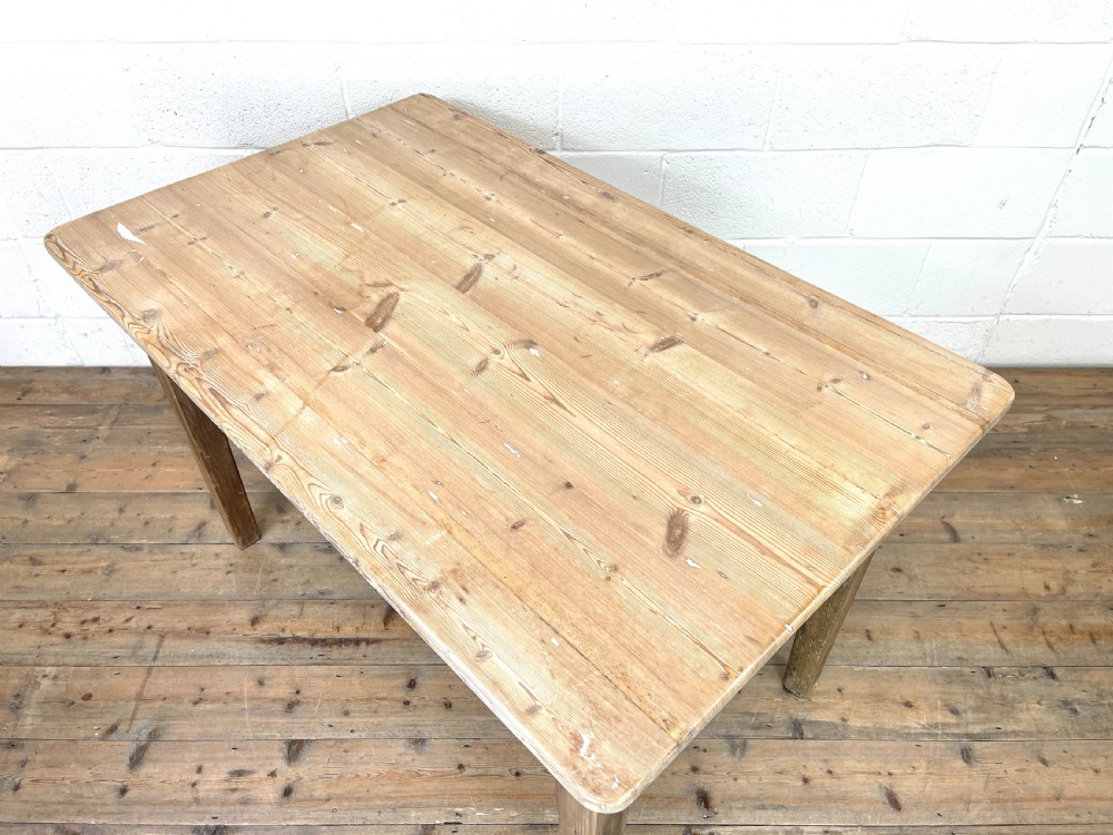Antique Pine Farmhouse Kitchen Table View V