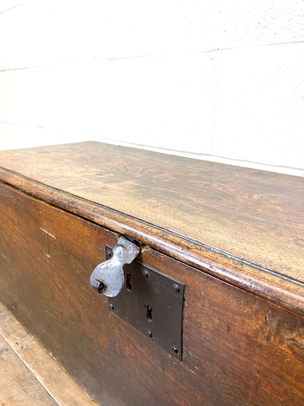 Antique 18th Century Elm Six Plank Chest View VIII