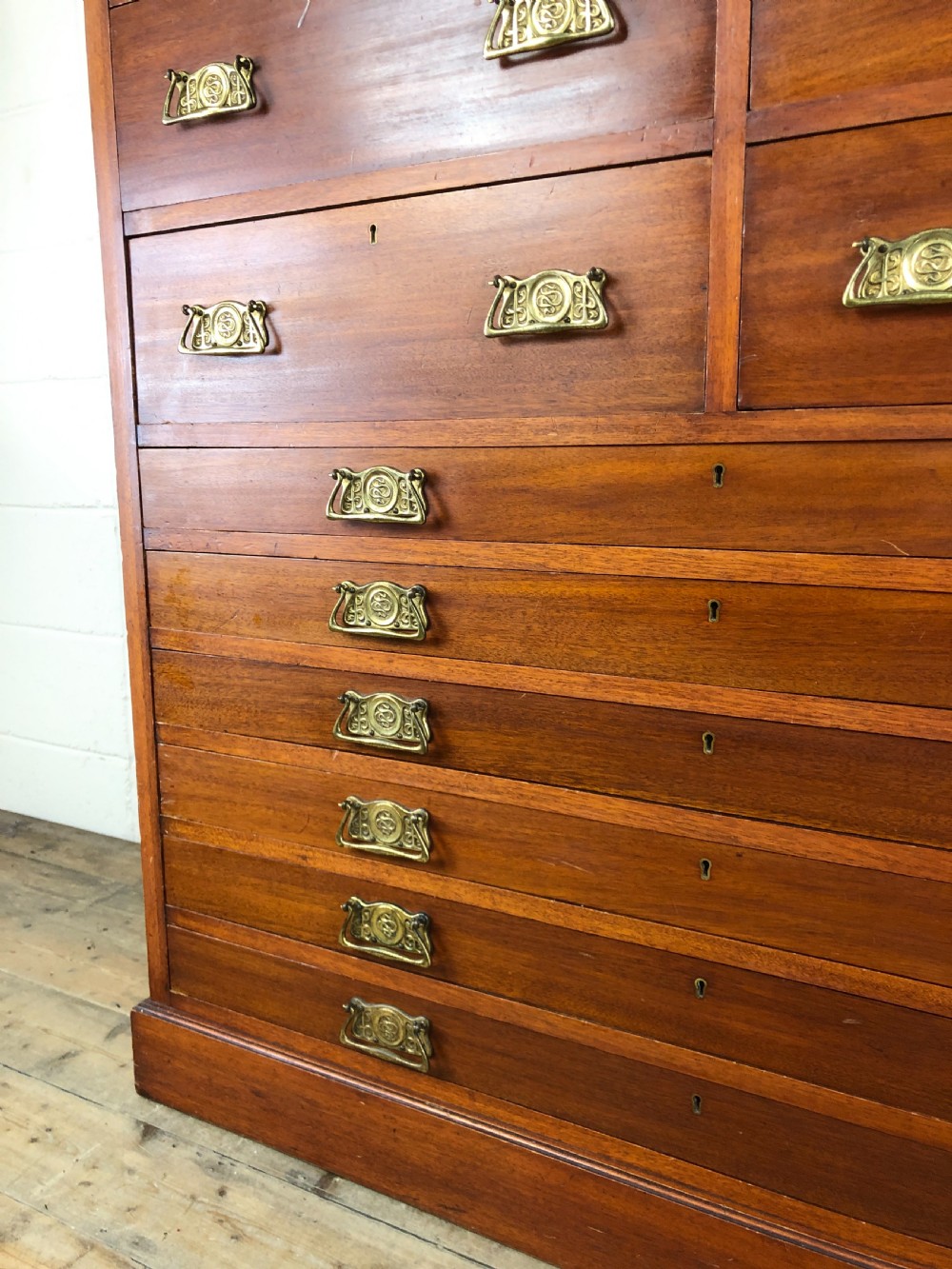 Large Antique Mahogany Chest of Drawers View VI