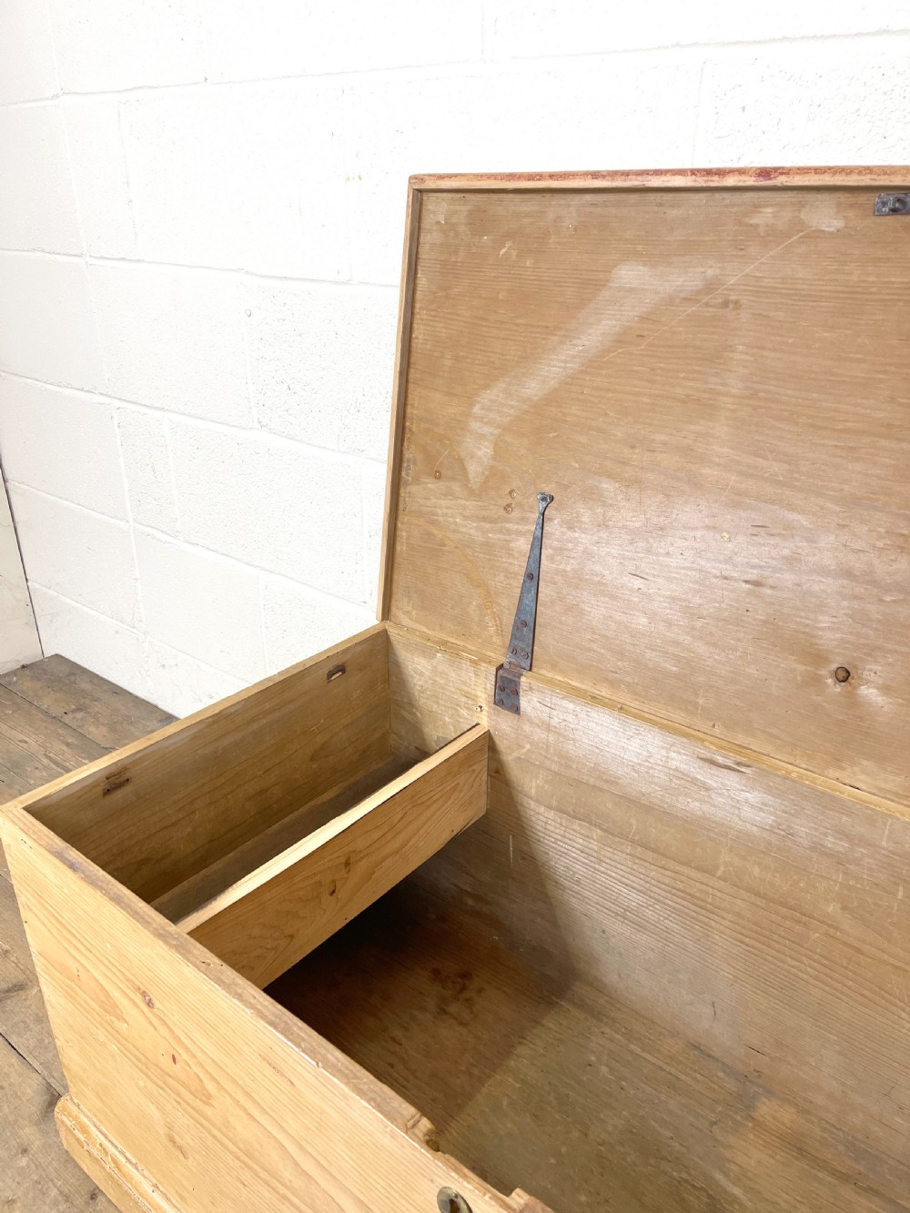 Antique Pine Blanket Box View V