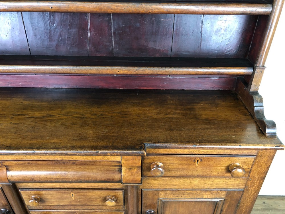 ANTIQUE 19TH CENTURY OAK DRESSER View VII