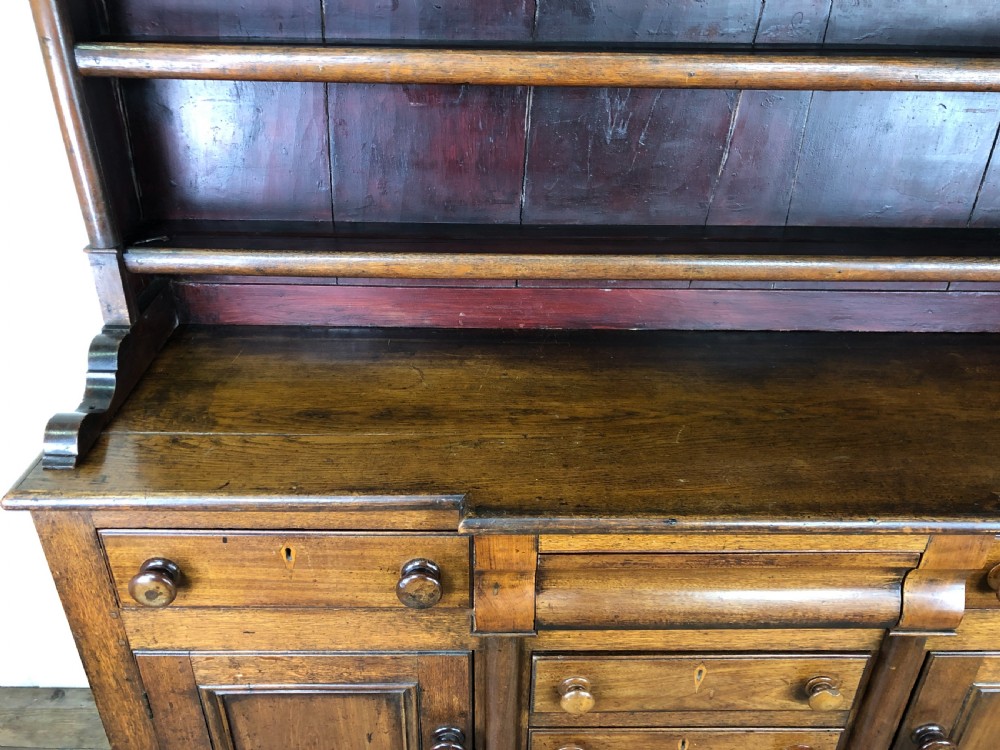 ANTIQUE 19TH CENTURY OAK DRESSER View VIII